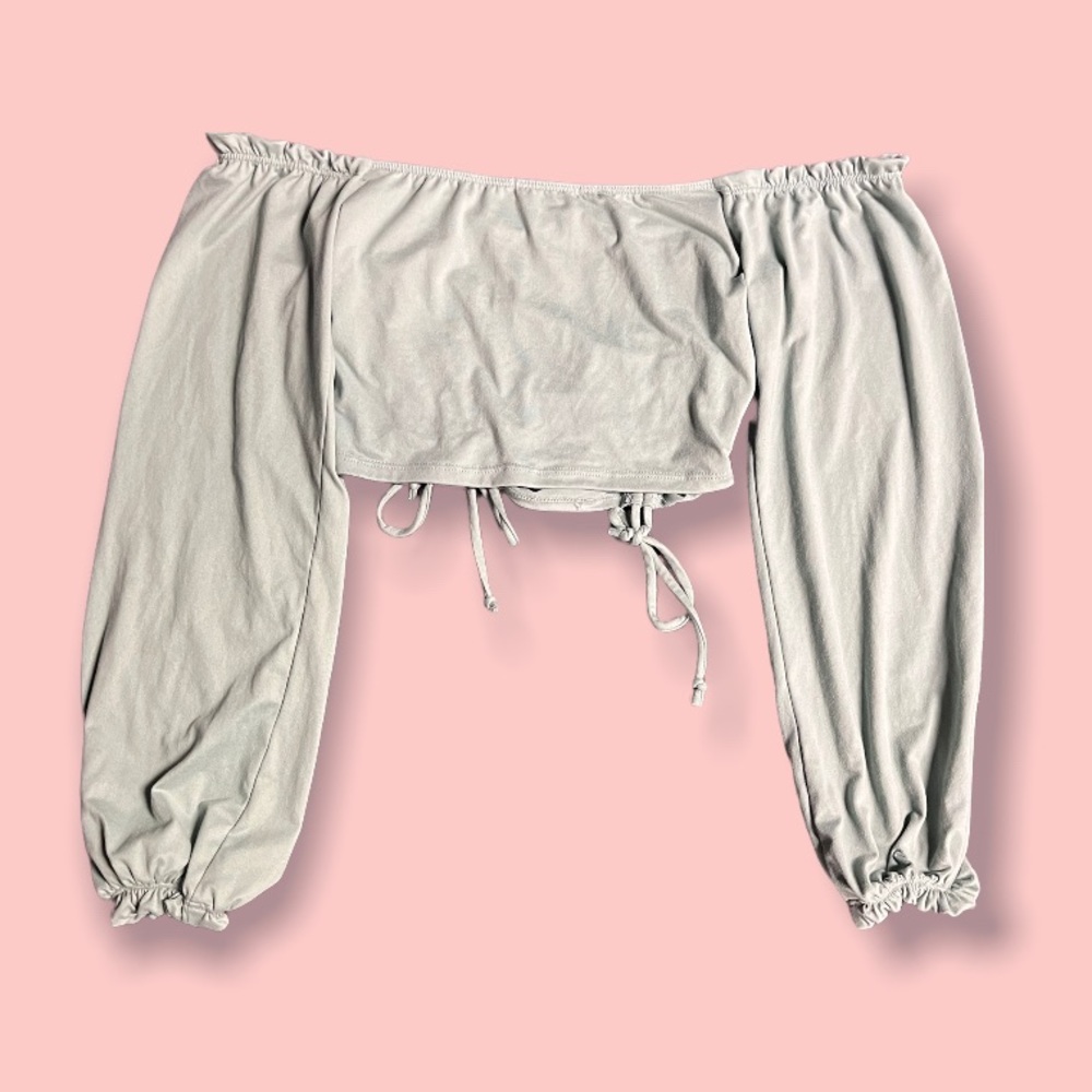 Forever 21 String Crop - Picture 2 of 2